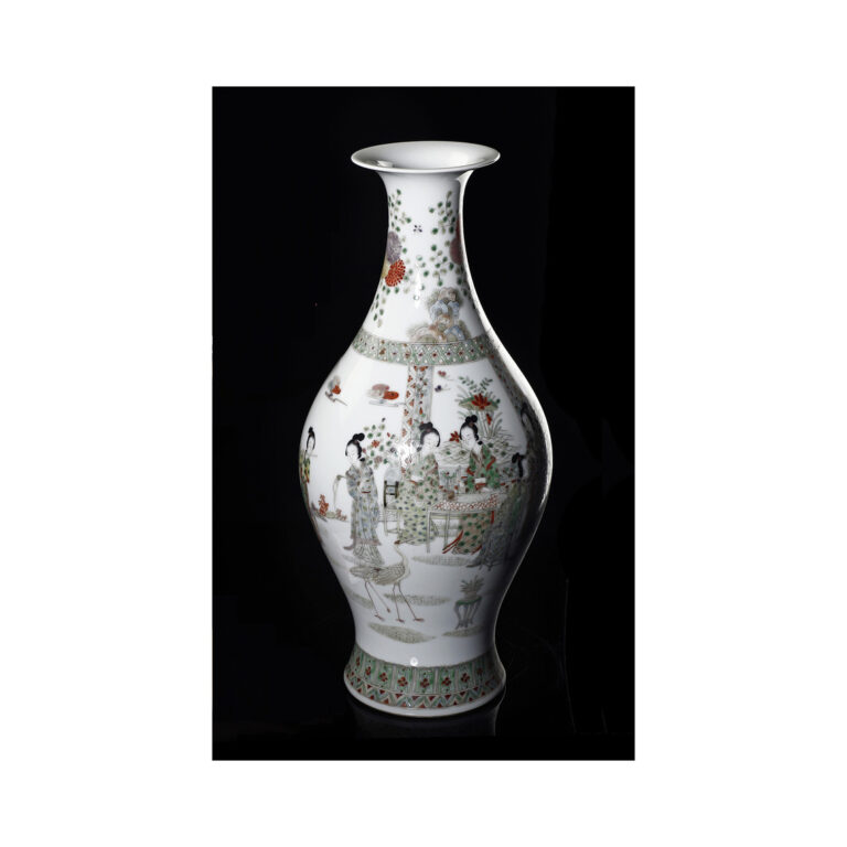 古陶瓷 粉彩仕女橄欖瓶 款大清雍正年製
