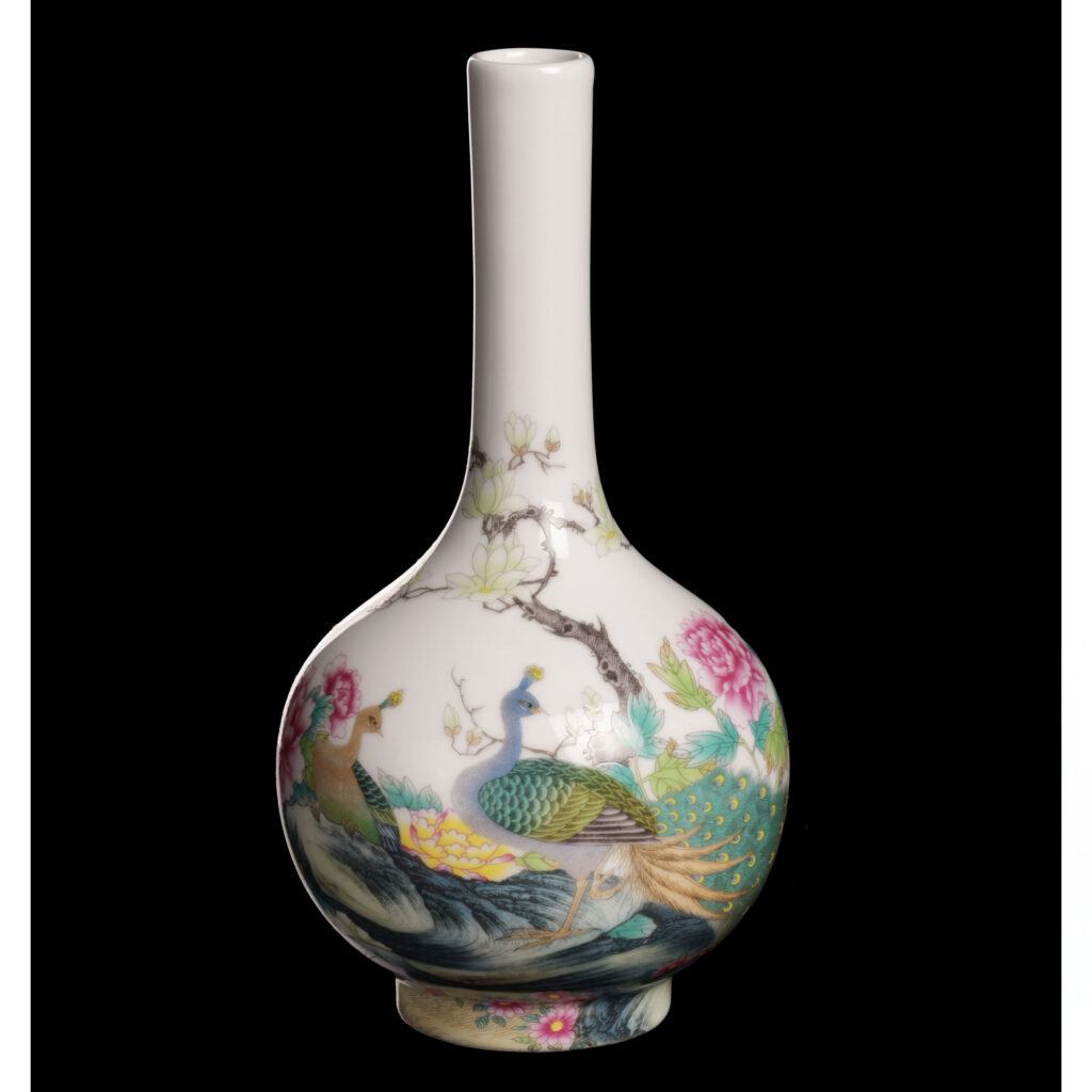 ※中国古美術/琺瑯花鳥紋八角長頸瓶/ (底款:大清乾隆年製) 清乾隆古月轩重工粉彩四季花鸟纹天球瓶0116 古玩古董